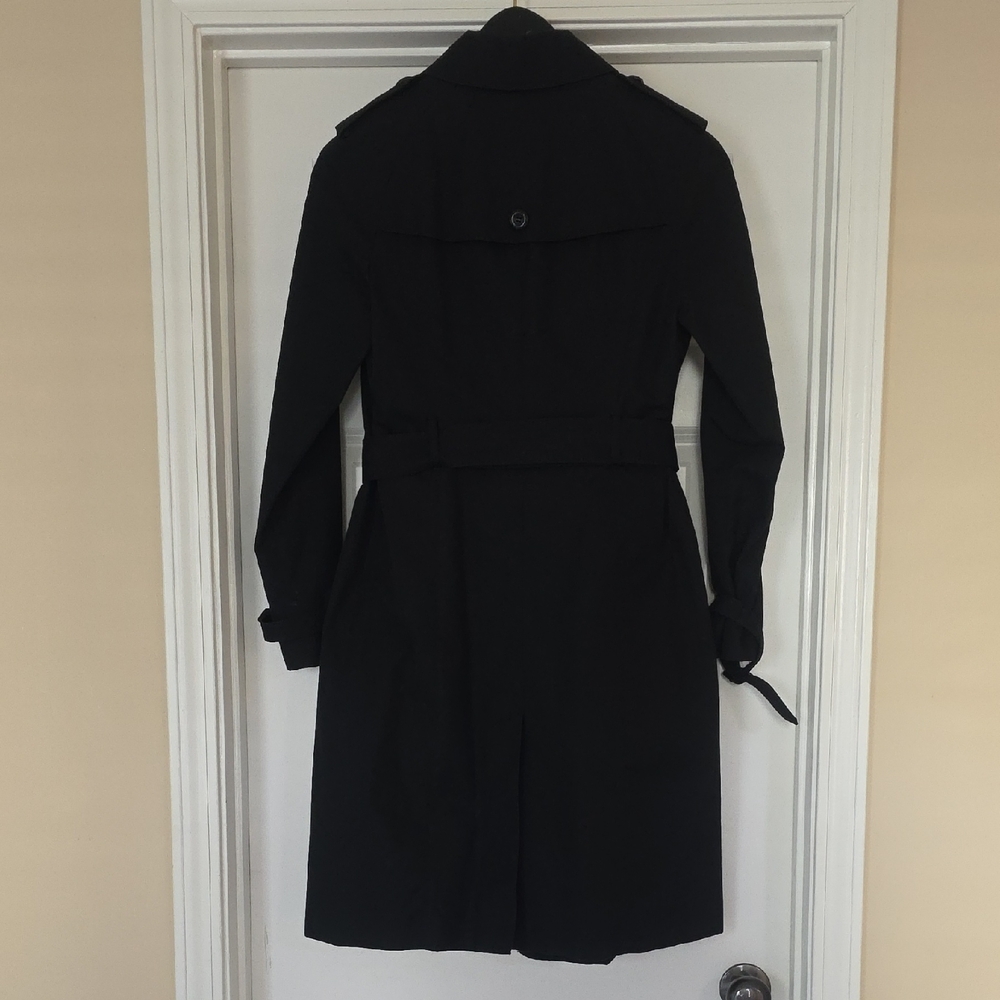 Burberry Classic Black Belted Trench Coat - Picture 5 of 15